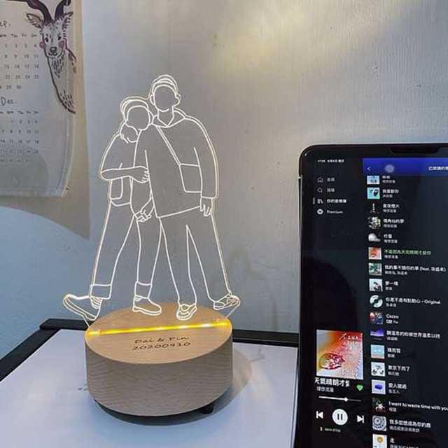 【客製化情侶夜燈】交往周年紀念線條插畫｜還好有您陪著我｜MiniGarden