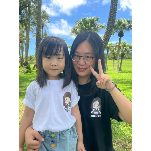 弟弟生日限定！全家福親子裝插畫T恤 穿上回憶，也穿上我們的幸福日常