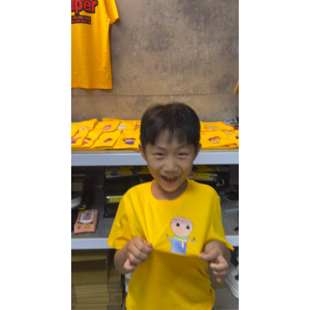 孩子自己畫的班服｜MiniGarden 客製化創意T恤，讓童年創作穿在身上