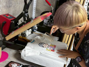 全家專屬的親子裝｜一歲生日特別版設計｜這組，只有你家有！