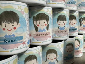 🎁 一份給全班的畢業禮物｜媽媽用心打造幼稚園專屬的紀念乾杯！